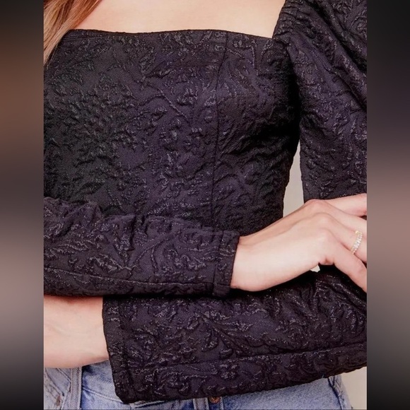 ASTR the Label Remi Puff Sleeve Jacquard Black floral sparkle top women small - Picture 2 of 9